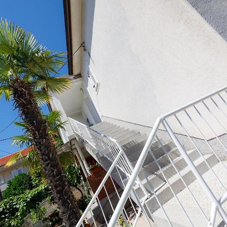 Apartman Laura Krk Town Dış mekan fotoğraf
