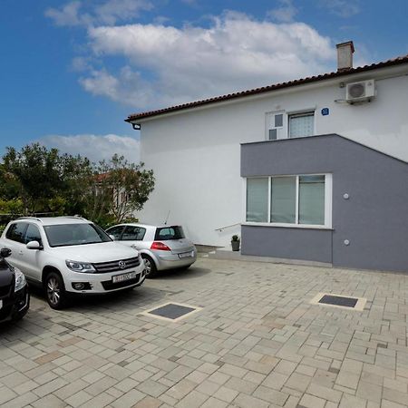Apartman Laura Krk Town Dış mekan fotoğraf